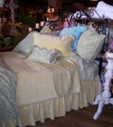 Bella Notte Linens
